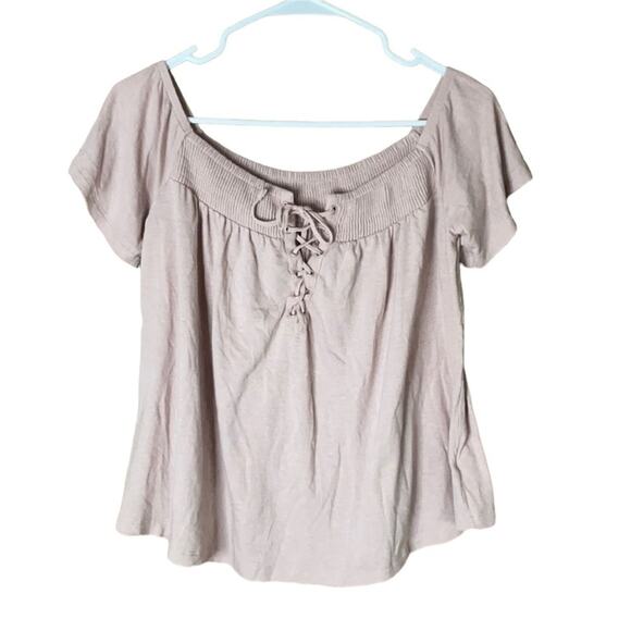 American Eagle Pale Pink Flutter Sleeve Smocked Top Size Small - Picture 2 of 9